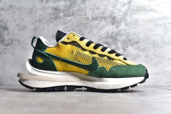 Sacai x VaporWaffle tour yellow    CV1363-700 - Image 3