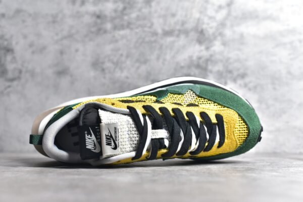 Sacai x VaporWaffle tour yellow    CV1363-700 - Image 4