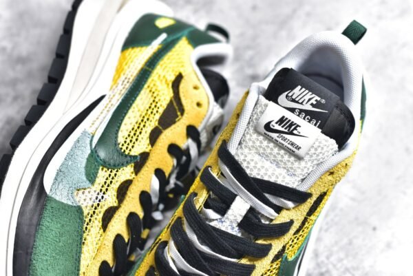 Sacai x VaporWaffle tour yellow    CV1363-700 - Image 9