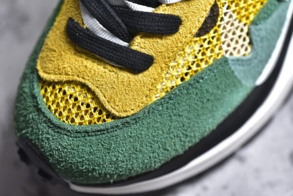 Sacai x VaporWaffle tour yellow    CV1363-700 - Image 10