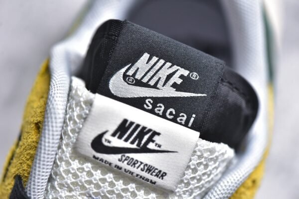 Sacai x VaporWaffle tour yellow    CV1363-700 - Image 11