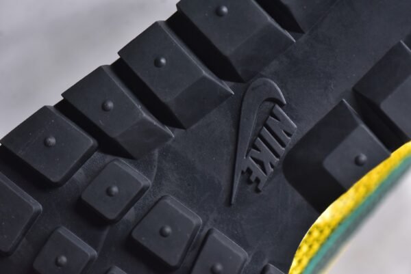Sacai x VaporWaffle tour yellow    CV1363-700 - Image 14