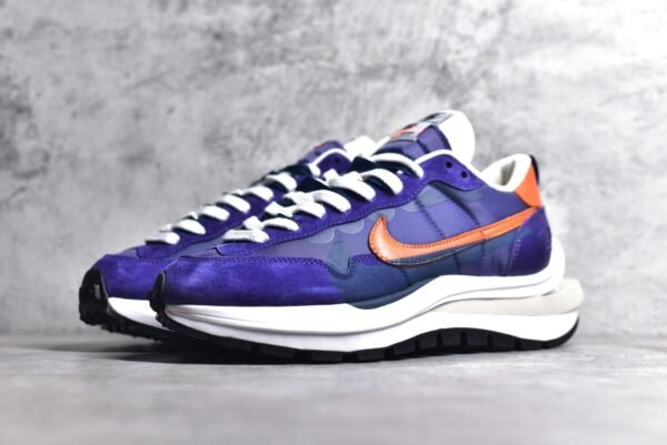 Sacai x VaporWaffle Dark lris    DD1875-500 - Image 2
