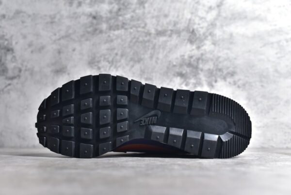 Sacai x VaporWaffle Dark lris    DD1875-500 - Image 6