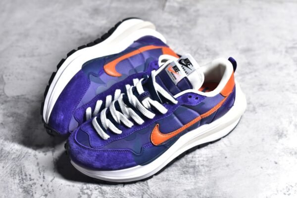 Sacai x VaporWaffle Dark lris    DD1875-500 - Image 7
