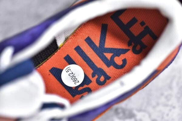 Sacai x VaporWaffle Dark lris    DD1875-500 - Image 16