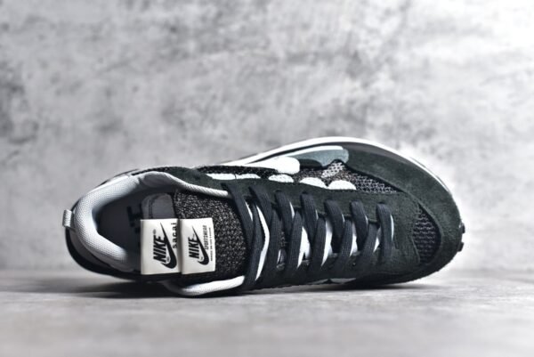 Sacai x VaporWaffle Black White    CV1363-001 - Image 4