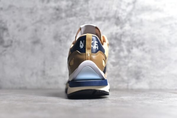 Sacai x VaporWaffle Sesame Blue Void    DD1875-200 - Image 5