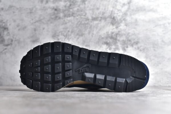 Sacai x VaporWaffle Sesame Blue Void    DD1875-200 - Image 6