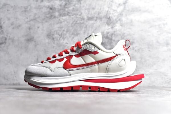 Sacai x VaporWaffle White Red    DD1875-110