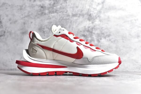 Sacai x VaporWaffle White Red    DD1875-110 - Image 3