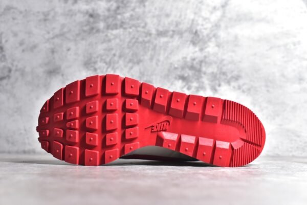 Sacai x VaporWaffle White Red    DD1875-110 - Image 6