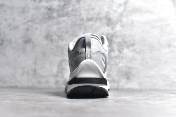 Sacai x VaporWaffle grey    DD1875-108 - Image 9