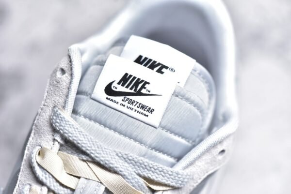 Sacai x VaporWaffle grey    DD1875-108 - Image 11