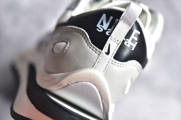 Sacai x VaporWaffle White Black    DD1875-102 - Image 13