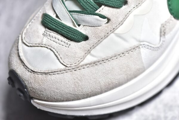 Sacai x VaporWaffle White green    DD1875-102 - Image 10