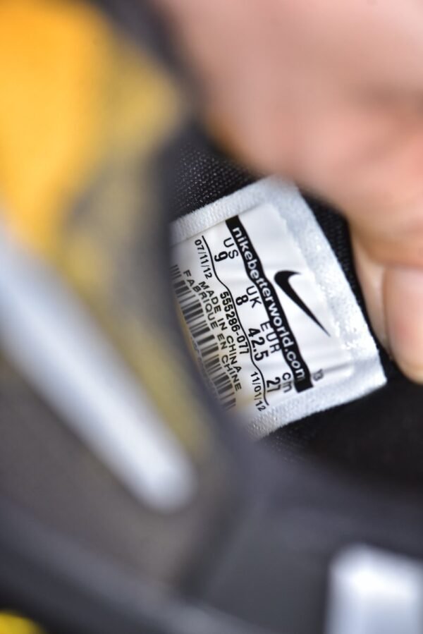 Nike Zoom Kobe 8 Black Yellow    555286-077 - Image 16