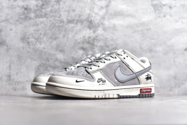 Nike SB Dunk Low Stusey Collaboration - Grey White Light Grey Hook    SJ2068-302 - Image 2