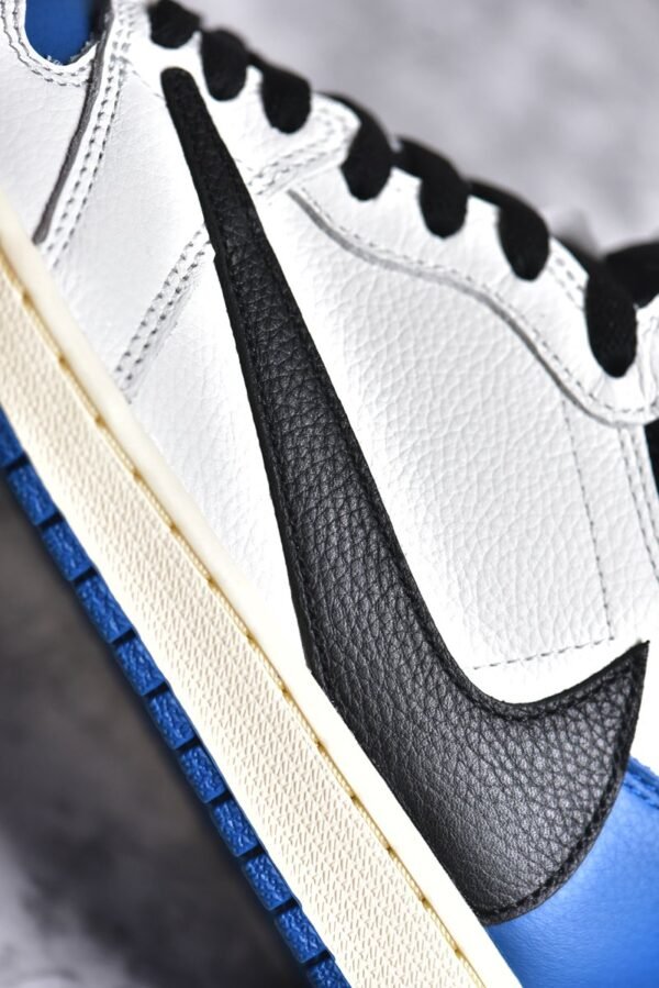 Air Jordan 1 Retro High OG SP Fragment x Travis Scott     DH3227-105 - Image 13