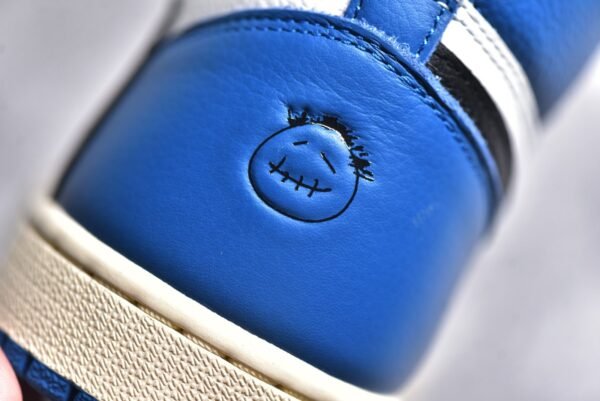 Air Jordan 1 Retro High OG SP Fragment x Travis Scott     DH3227-105 - Image 14