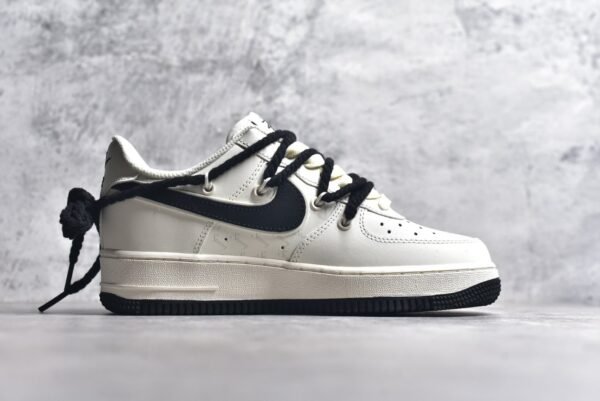 NiKe Air Force 1'07 Low x Stussy Collaboration - Black and White    ZH0316-041 - Image 3