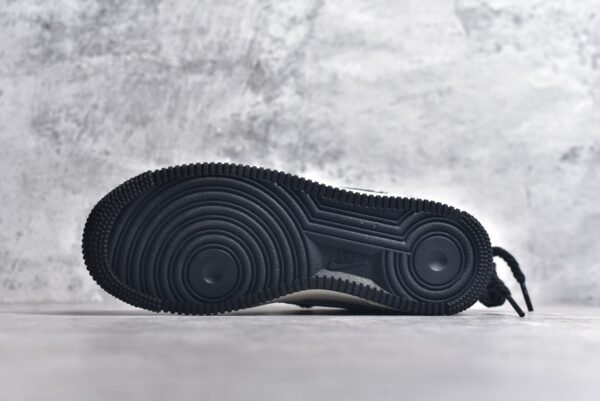 NiKe Air Force 1'07 Low x Stussy Collaboration - Black and White    ZH0316-041 - Image 6