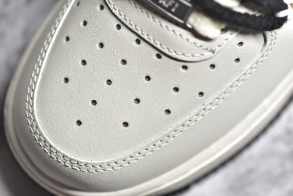 NiKe Air Force 1'07 Low x Stussy Collaboration - Black and White    ZH0316-041 - Image 10