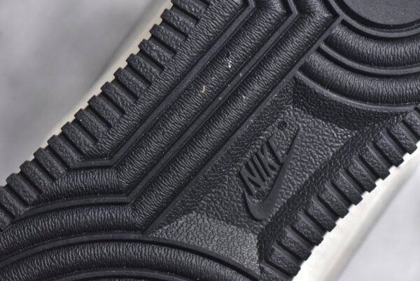 NiKe Air Force 1'07 Low x Stussy Collaboration - Black and White    ZH0316-041 - Image 14