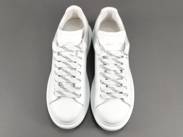 Alexander McQueen - Image 4