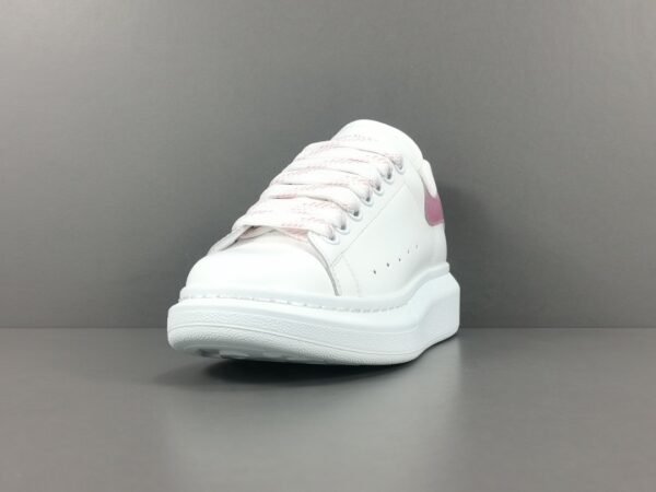 Alexander McQueen   White powder - Image 5