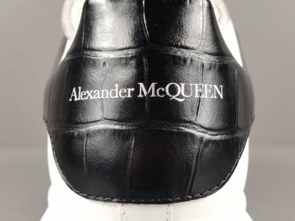 Alexander McQueen   Black - Image 13