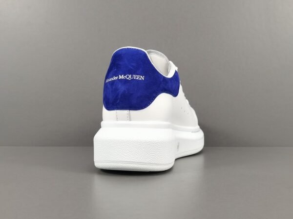 Alexander McQueen   Blue tail - Image 6