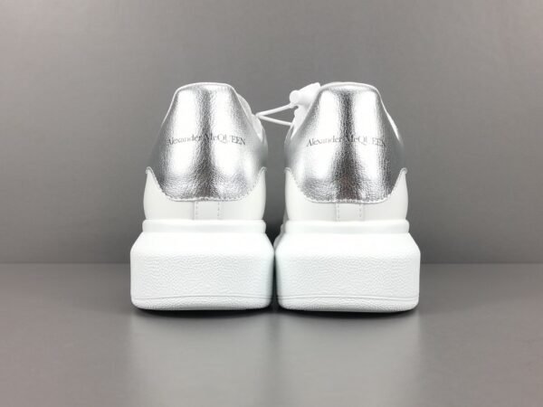 Alexander McQueen White silver tail - Image 3