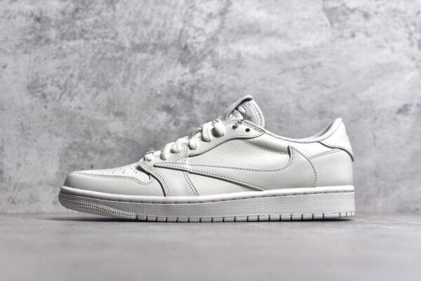 Travis Scott x Air Jordan AJ1 Low OG SP TS Limited to relatives and friends Pure white    TD1228-111