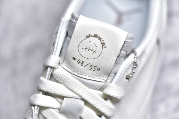 Travis Scott x Air Jordan AJ1 Low OG SP TS Limited to relatives and friends Pure white    TD1228-111 - Image 11