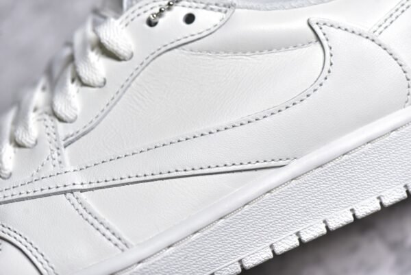 Travis Scott x Air Jordan AJ1 Low OG SP TS Limited to relatives and friends Pure white    TD1228-111 - Image 12