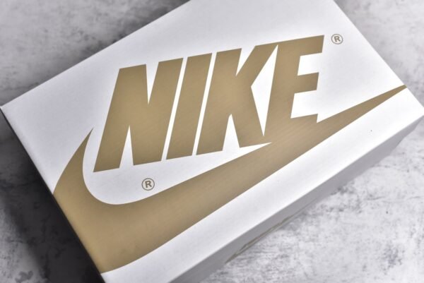 Travis Scott x Air Jordan AJ1 Low OG SP TS Limited to relatives and friends Pure white    TD1228-111 - Image 19