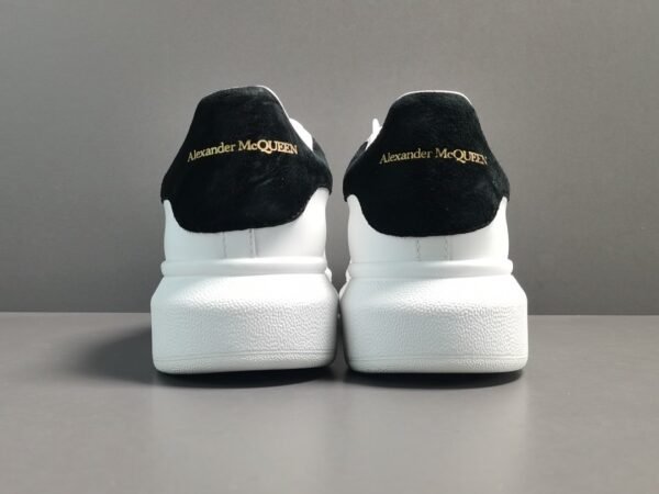 Alexander McQueen  Black tail - Image 3
