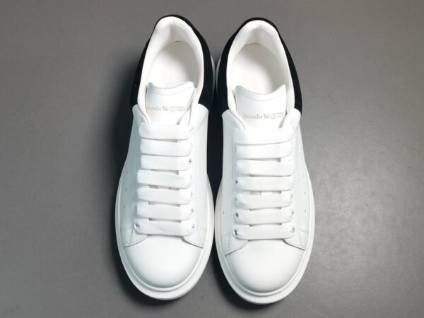 Alexander McQueen  Black tail - Image 4