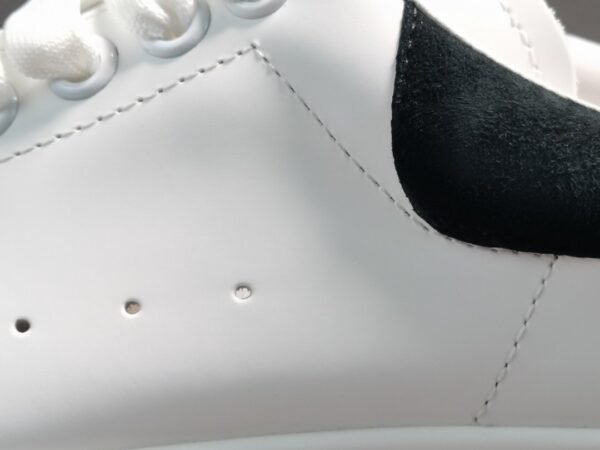 Alexander McQueen  Black tail - Image 12