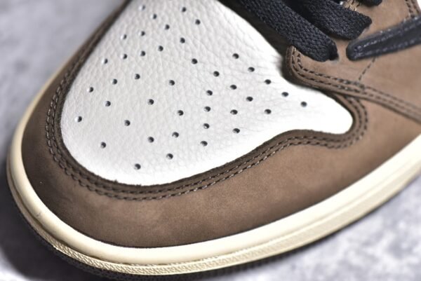 Travis Scott x Jordan Air Jordan 1 High OG TS SP Brown  CD4487-100 - Image 15