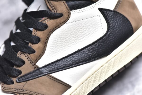 Travis Scott x Jordan Air Jordan 1 High OG TS SP Brown  CD4487-100 - Image 8