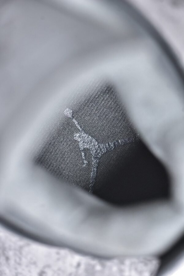 Air Jordan 4  ” Smoke Grey  “  Cultural basketball shoes, cigarette ash    FQ7928-001 - Image 13