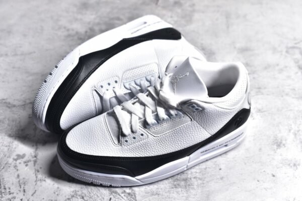 Fragment Design x Air Jordan AJ3 Fujiwara Hiroshi Lightning Collaboration    DA3595-100 - Image 5