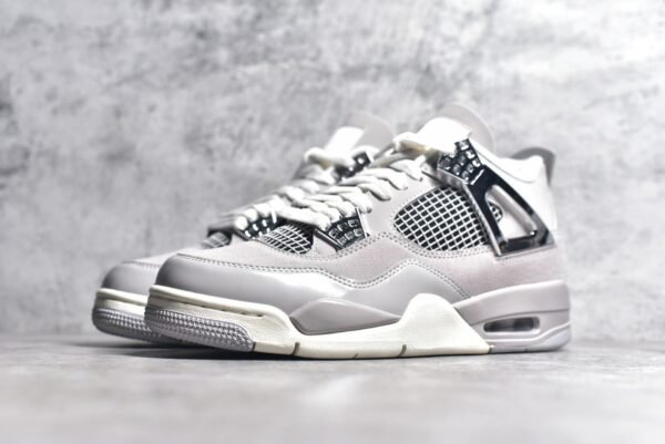 Jordan Air Jordan 4 "Light Iron Ore" "Frozen Moments"  Liquid silver gray    AQ9129-001 - Image 3