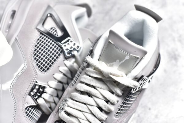 Jordan Air Jordan 4 "Light Iron Ore" "Frozen Moments"  Liquid silver gray    AQ9129-001 - Image 13