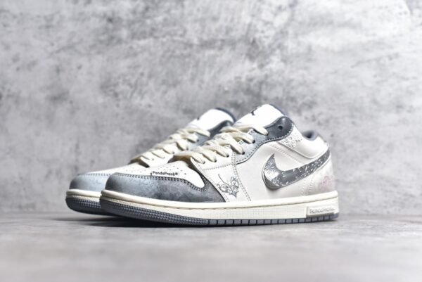 Air Jordan AJ1 Low Customized color scheme    553558-065 - Image 3