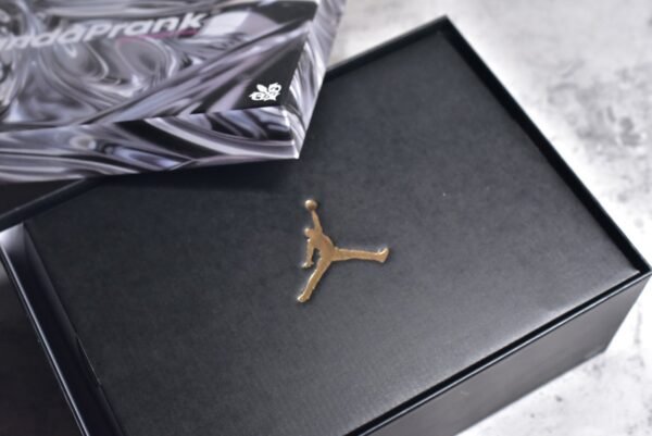 Air Jordan AJ1 Low Customized color scheme    553558-065 - Image 22