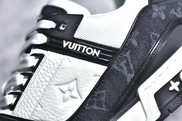 Louis Vuitton LV Trainer White Black     1A9JG9 - Image 14