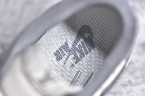Travis Scott x Fragment Design x Jordan Air Jordan 1 Low OG SP  LV collaboration - Grey Pig Eight print    SJ2068-001 - Image 11